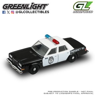 1:64 Hollywood Series 44 - Killer Klowns from Outer Space (1988) - 1981 Dodge Diplomat 1:64 Hollywood Series 44 - Killer Klowns from Outer Space (1988) - 1981 Dodge Diplomat