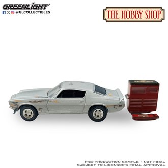 1:64 The Hobby Shop Series 17 - 1970 Camaro Unrestored w/Tool Box & Creeper (Cortez Silver)