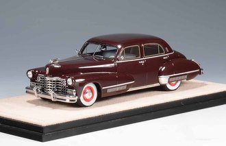 1:43 1942 Cadillac Sixty Special (Brown)