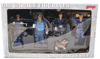 1:18 GMP Parts Department Garage Figures (5)
