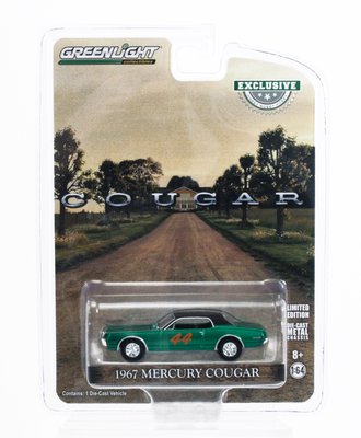 Chase 1:64 1967 Mercury Cougar - Race Car #44