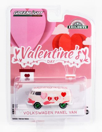 Chase 1:64 Volkswagen Type 2 Panel Van "Valentine's Day 2021"