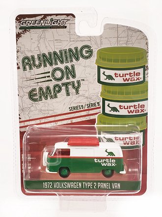 Chase 1:64 Running on Empty Series 9 - 1972 Volkswagen Type 2 Panel Van "Turtle Wax"