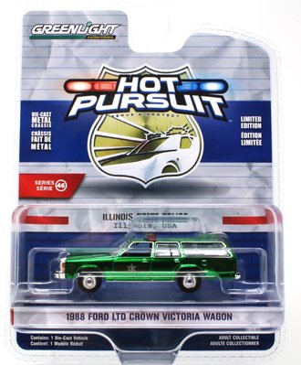 Chase 1:64 1988 Ford LTD Crown Victoria Wagon "Illinois State Police" ***Green Chrome***