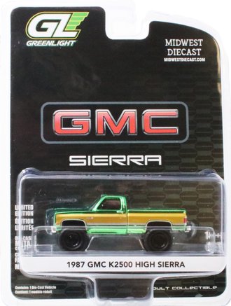 Super Chase 1:64 1987 GMC K2500 High Sierra ***Green Chrome***