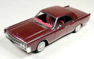 1962 Lincoln Continental (Royal Red)