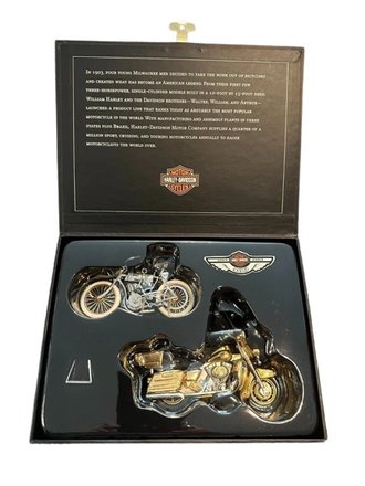Harley-Davidson Cycles - 100th Anniversary Edition (Set of 2 Ornaments) Harley-Davidson Cycles - 100th Anniversary Edition (Set of 2 Ornaments)