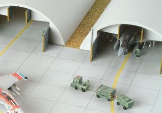 1:200 Military Hanger (Small)
