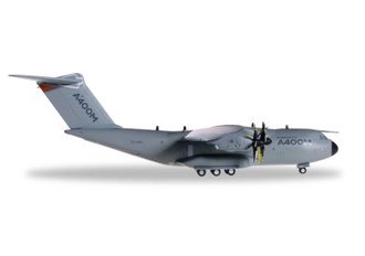1:200 Airbus Defence & Space Airbus A400M Atlas "Grizzly 4" 1:200 Airbus Defence & Space Airbus A400M Atlas "Grizzly 4"