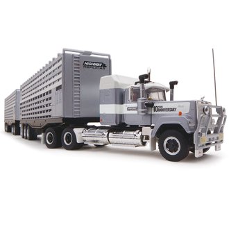 1:64 Mack Truck w/2 Livestock Trailers & Dolly "10th Anniversary Livestock Road Train"