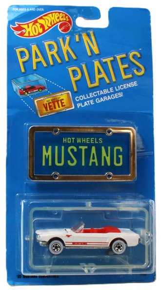 1:64 Park'N Plates - 1965 Ford Mustang Convertible (White w/Red)
