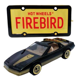 1:64 Park'N Plates - Pontiac Firebird (Black w/Gold)