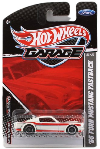 1:64 Hot Wheels Garage - 1965 Ford Mustang Fastback (White w/Red Stripes)