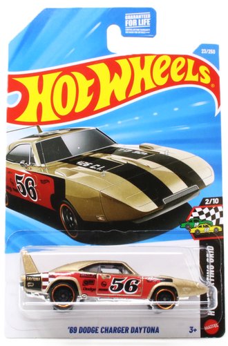 1:64 1969 Dodge Charger Daytona (Gold) 1:64 1969 Dodge Charger Daytona (Gold)
