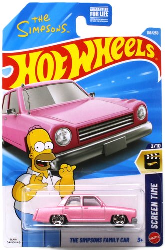 1:64 The Simpsons Family Car (Pink)