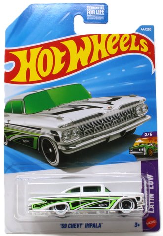 1:64 1959 Chevy Impala (White w/Green/Black Stripes) 1:64 1959 Chevy Impala (White w/Green/Black Stripes)