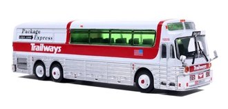 1:87 1969 Eagle Model 05 Coach "Trailways Package Express"