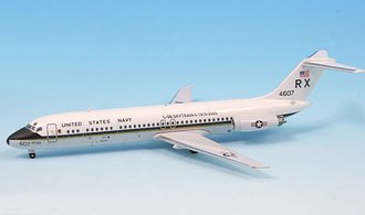 1:200 US Navy McDonnell-Douglas DC-9-30 C-9B Skytrain II 1978-2005