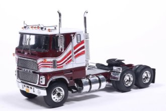 1:64 1976 Ford CL 9000 (White) 1:64 1976 Ford CL 9000 (White)