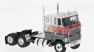 1:64 1976 Ford CL 9000 (Silver) 1:64 1976 Ford CL 9000 (Silver)