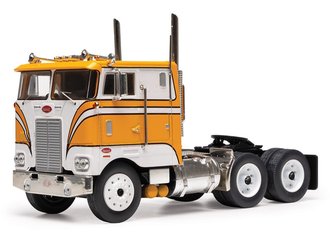 1:43 1979 Peterbilt 352 "Pacemaker" (Orange/White)