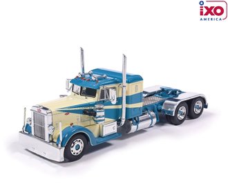 1:64 1952 Peterbilt 350 (Blue/Cream)