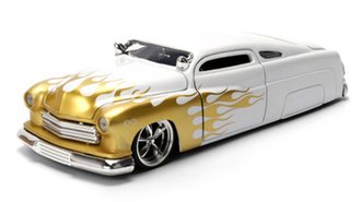 1:24 Big Time Muscle - 1951 Mercury (White w/Gold Flames)