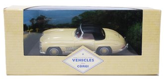 1:43 1955 Mercedes-Benz 300 SL Roadster Top Up (Cream) 1:43 1955 Mercedes-Benz 300 SL Roadster Top Up (Cream)