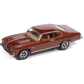 1:64 1974 Pontiac Ventura (Fire Coral Bronze)