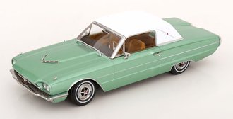 1:18 1966 Ford Thunderbird Landau Coupe (Green)