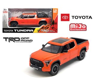 1:24 2023 Toyota Tundra TRD Off-Road 4×4 (Solar Octane Orange)