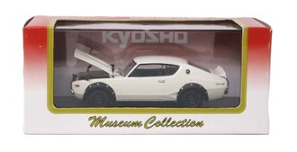 1:43 Nissan Skyline 2000 GT-R (White) 1:43 Nissan Skyline 2000 GT-R (White)