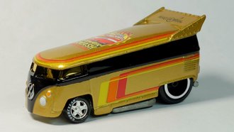 1:64 2009 Summer Smash - Make A Wish - VW Drag Bus 1:64 2009 Summer Smash - Make A Wish - VW Drag Bus