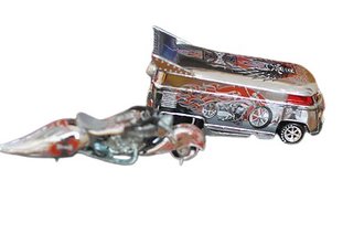 1:64 Rebel Run - Sturgis Set - VW Drag Bus & Chopper 1:64 Rebel Run - Sturgis Set - VW Drag Bus & Chopper
