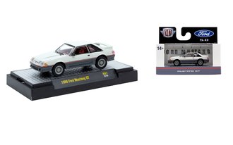 1:64 1988 Ford Mustang (White/Gray)