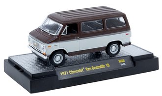 1:64 1971 Chevrolet Van Beauville 10 (Brown) 1:64 1971 Chevrolet Van Beauville 10 (Brown)
