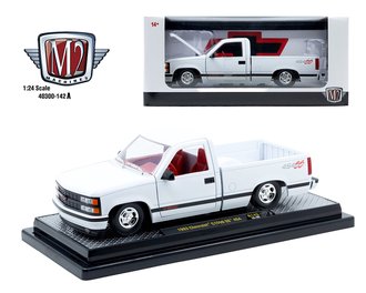 1:24 1993 Chevrolet C1500 SS 454 (White)
