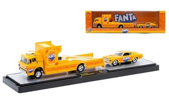 1:64 1970 Ford C-950 w/1970 Ford Mustang Custom "Fanta"