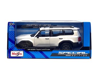 1:24 2024 Toyota Landcruiser (Metallic White)