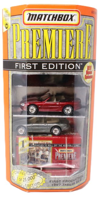 1:64 First Production - 1977 Jaguar XK-8 (Set of 2) (Red & Raw Version)