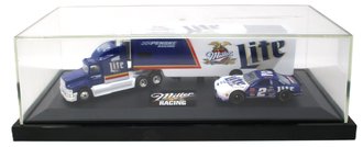 1:64 Rusty Wallace #2 Ford Miller Lite w/Hauler