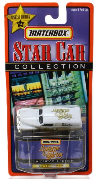 1:64 Matchbox Star Car - Laverne & Shirley Shotz Brewery Van *** Loose Rubber Bands ***