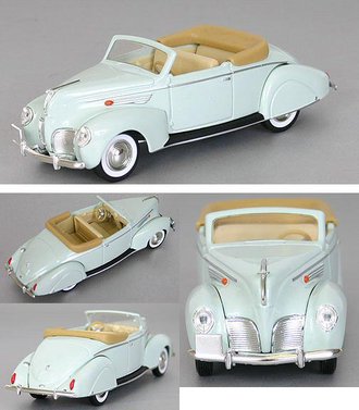 1936 Lincoln Zephyr Convertible (Mint Green) 1936 Lincoln Zephyr Convertible (Mint Green)