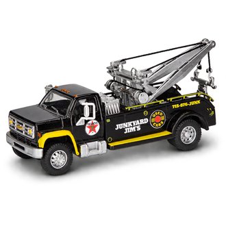 1:48 1973 Chevy Tow Truck "Junkyard Jim's"
