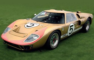 1:43 1966 Ford GT40 (Gold) 1:43 1966 Ford GT40 (Gold)