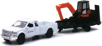 1:43 Kubota Ford F-250 Super Duty Pickup w/KX040-4 Mini Excavator