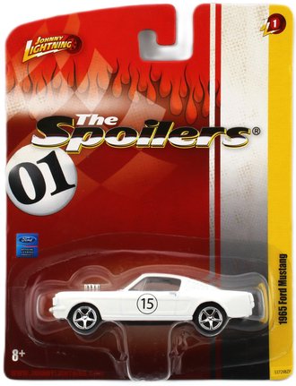 1:64 1965 Ford Mustang (White w/Black Stripes) 1:64 1965 Ford Mustang (White w/Black Stripes)