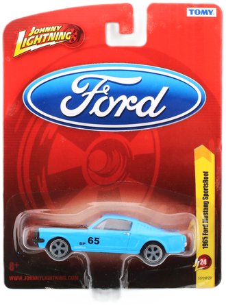1:64 1965 Ford Mustang SportsRoof (Light Blue w/Black Stripes) 1:64 1965 Ford Mustang SportsRoof (Light Blue w/Black Stripes)