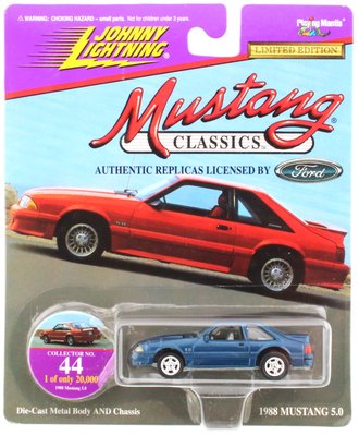 1:64 1988 Mustang 5.0 (Blue) 1:64 1988 Mustang 5.0 (Blue)