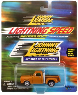 1:64 1978 Dodge Lil Red Express (Orange) 1:64 1978 Dodge Lil Red Express (Orange)